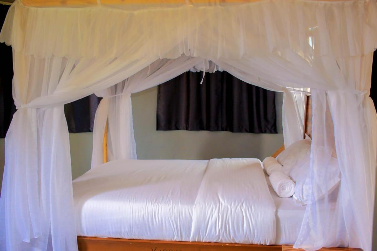 Amanya 3-Bedroom Hut Amboseli Exterior foto